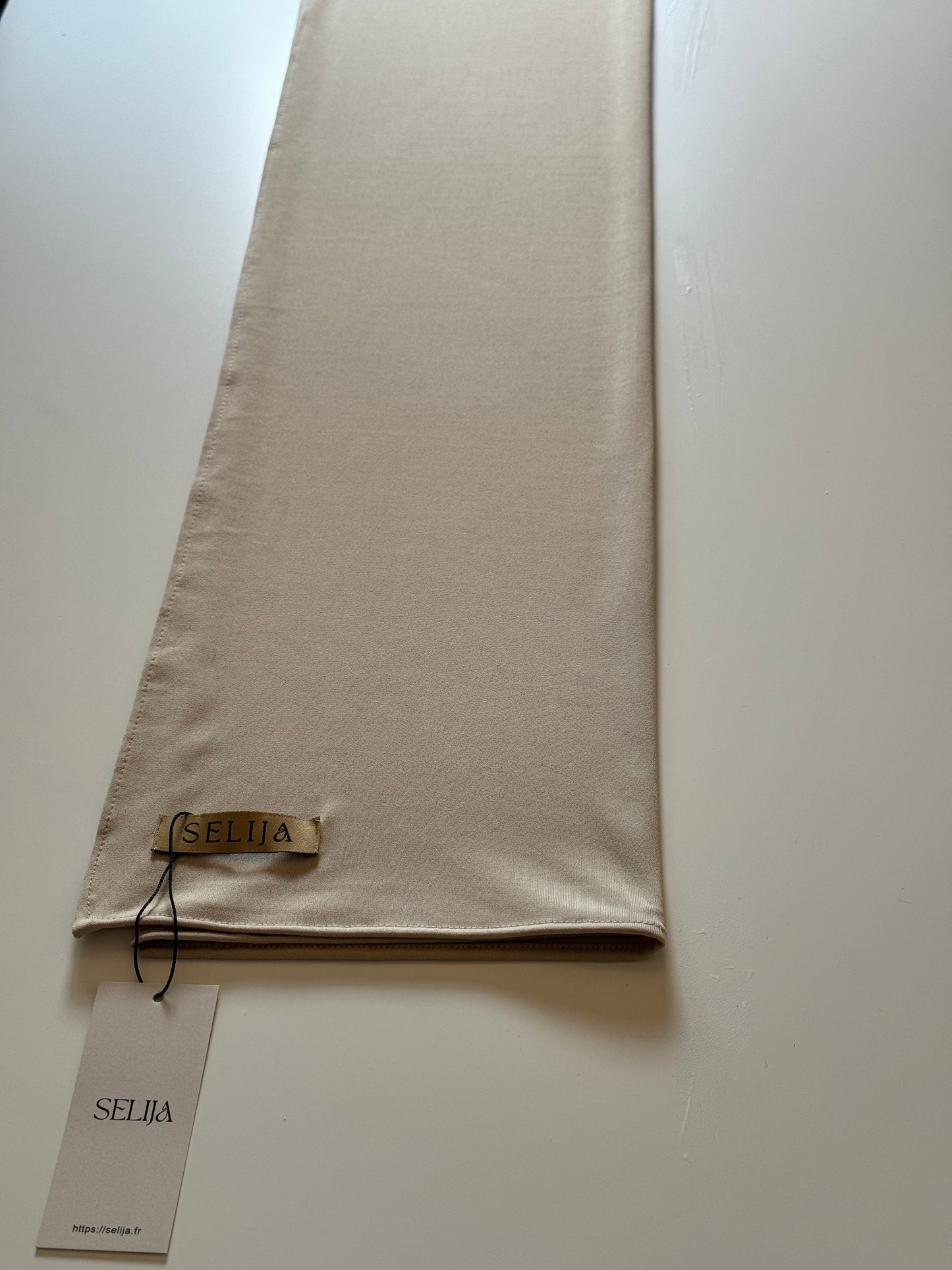 Premium classic beige